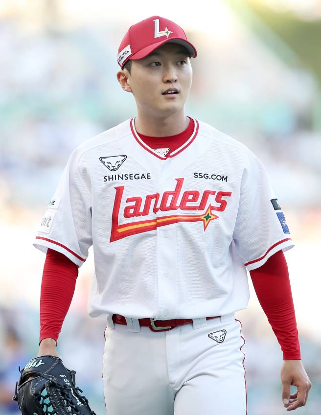 4일 인천 삼성전에서 5이닝 쾌투한 김건우. SSG 제공
