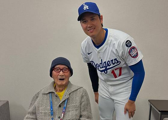 미 메이저리그에서 활약 중인 오타니 쇼헤이(오른쪽)와 나가시마 가 찍은 사진. [사진 오타니 인스타그램]