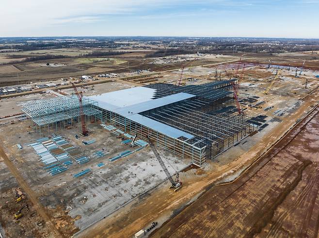 This picture taken in Jan. 2023 shows the early construction phase in SK On's battery plant in Glendale, Kentucky, a joint venture with Ford Motor. The two have two plants there, with one factory that faced a delay in mass production due to the sluggish demand. [SK ON]