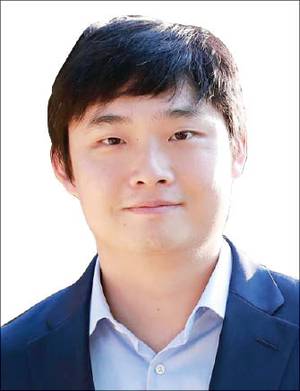 美 컬럼비아대 경제학 박사/ 전 포괄적연금통계위원회 자문위원/ 국가통계위원회 경제분과 위원/ KDI 거시·금융정책연구부 연구위원/ KDI 국채연구팀장 [KDI 제공]