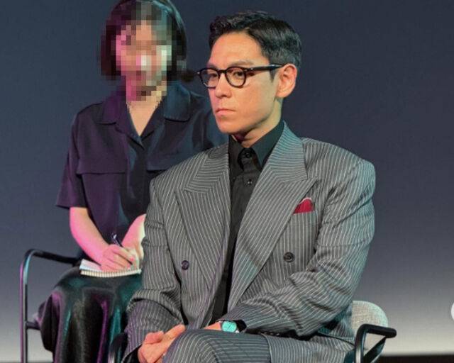 탑이 '오징어 게임' 홍보차 미국으로 떠났다. / 탑 소셜미디어 캡처