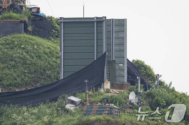 남북 접경지역 우리측 초소에 설치된 대북확성기.  2024.7.21/뉴스1 ⓒ News1 유승관 기자