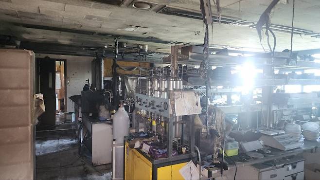4일 폭발 사고가 일어난 KAIST 사고 현장을 다음 날 촬영한 모습. 황인영 대전유성소방서 조사관 제공