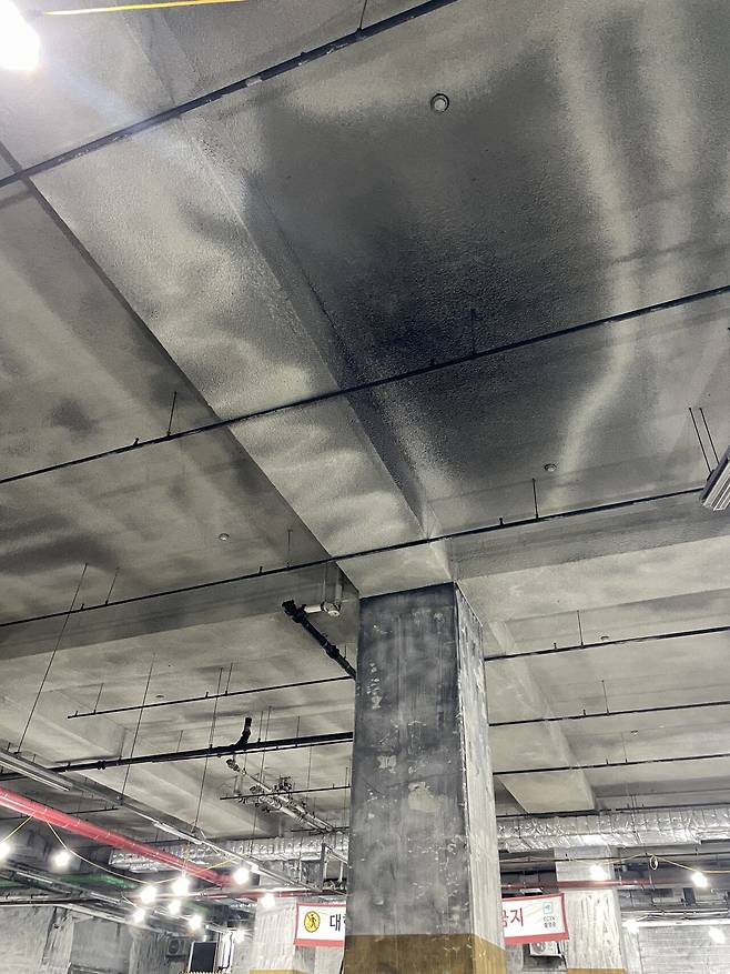 IMG_6443.jpeg 3월 말 화재 사고 났던 흥덕 IT밸리 실시간 사진 ㄷㄷㄷㄷ