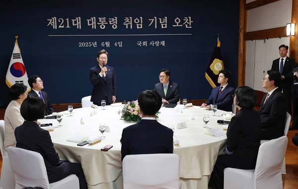 이재명 대통령이 취임 첫날 오찬 메뉴로 비빔밥을 선택했다. /사진=조선일보