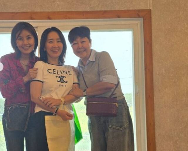 윤유선이 신애라 차인표 시댁에 가서 행복한 시간을 보냈다. / 윤유선 소셜미디어 캡처