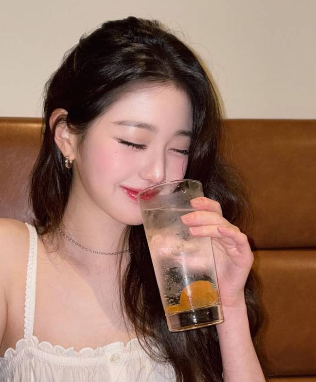 아이브 장원영. [인스타그램 캡처]
