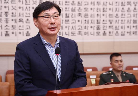 이화영 전 경기도 평화부지사가 6월 5일 대법원에서 징역 7년 8개월을 확정받았다. 뉴스1