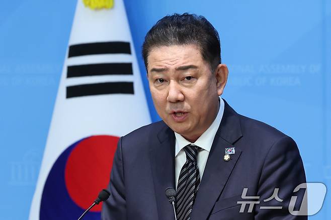 김병기 더불어민주당 의원이 5일 서울 여의도 국회 소통관에서 제22대 국회 제2기 민주당 원내대표 출마를 선언하고 있다. 2025.6.5/뉴스1 ⓒ News1 안은나 기자