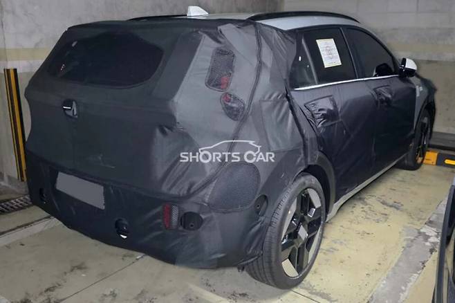 기아 '니로 페이스리프트' 테스트카 (출처 : 숏카)