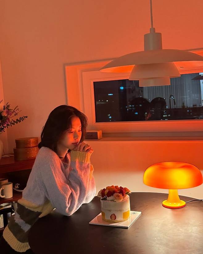 눈 깜짝할 사이 지나간 나의 겨울들 그리고 다시 봄._20250606_104109_913.jpg 매력적인 페이스의 배우 서은수