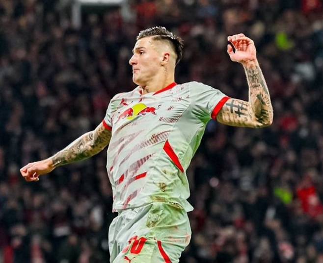 Screenshot_20250606_225329_Samsung Internet.jpg [파브리지오 로마노] 벤자민 세슈코 아스날행 근접