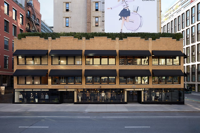 키스 맨해튼 플래그십