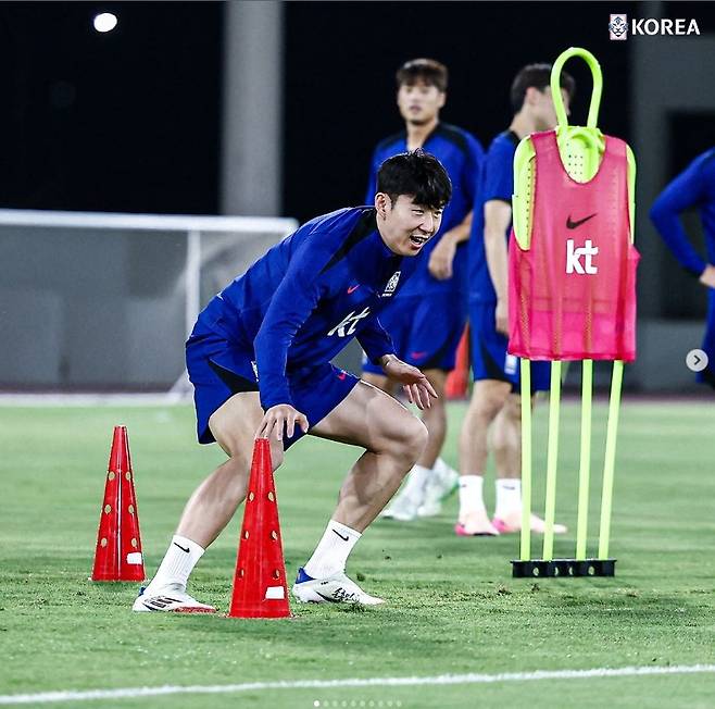 손흥민이 지난 4일 이라크에서 훈련하고 있다. 대한축구협회 제공