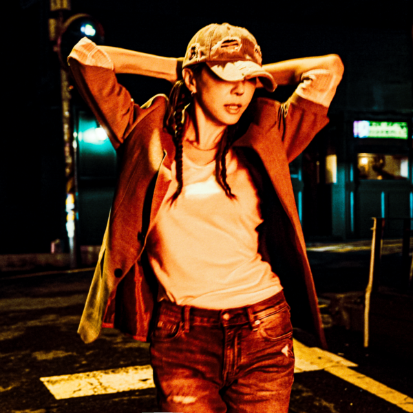 ▲ 김완선이 오는 10일 미니앨범 ‘하이, 로사스 리파인 데이’를 발표한다. 제공|KWSunflower