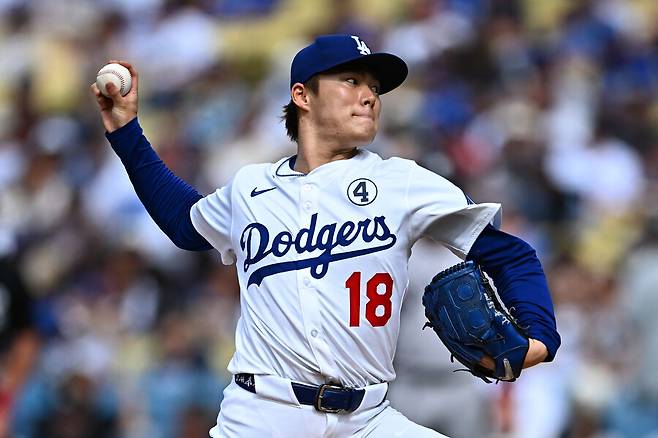 ▲ 2일(한국시간) 미국 캘리포니아주 로스앤젤레스 다저스타디움에서에서 열린 2025 메이저리그 뉴욕 양키스와 경기에 선발 등판한 야마모토 요시노부. ⓒ연합뉴스