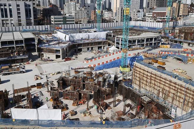 서울 시내 한 건설 현장. 사진=연합뉴스