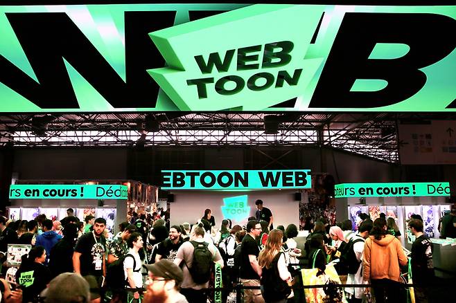 네이버 웹툰이 지난해 프랑스 파리에서 열렸던 대중 문화 축제 ‘어메이징 페스티벌’에서 운영했던 전시장 모습 [사진 = 네이버 웹툰]