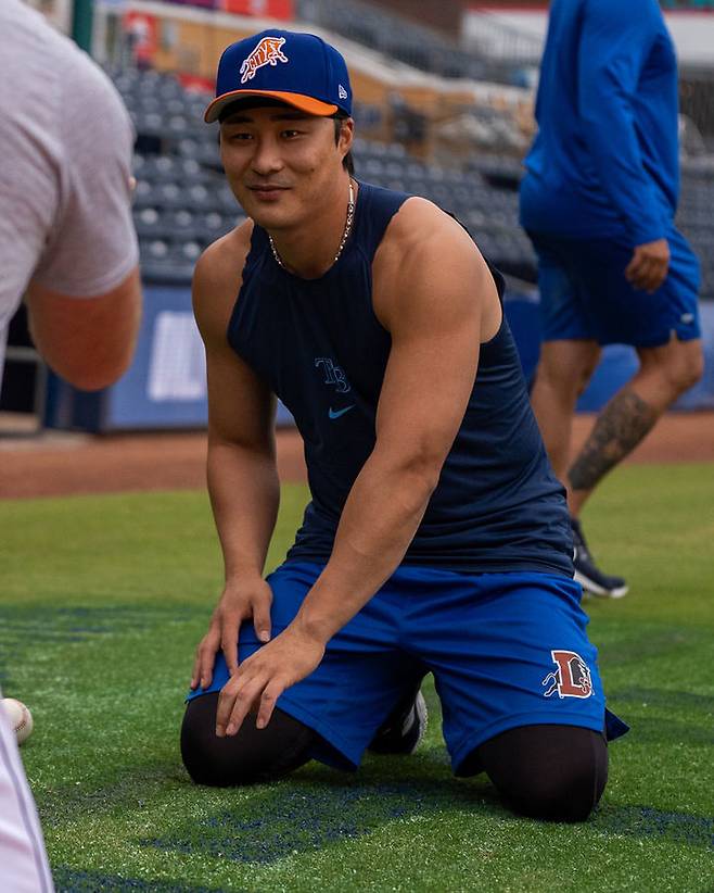 [서울=뉴시스]빅리그 복귀를 위해 더럼 불스 소속으로 재활 경기에 나서는 김하성(사진 = 더럼 불스 공식 인스타그램) 2025.05.27. *재판매 및 DB 금지