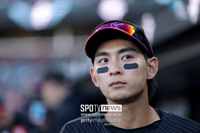 ▲ 시작은 벤치였다.