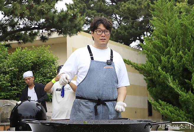 7일 진행된 오셰득 셰프와 함께하는 '비양도 오디밥상 다이닝 캠프'. ⓒ제주의소리