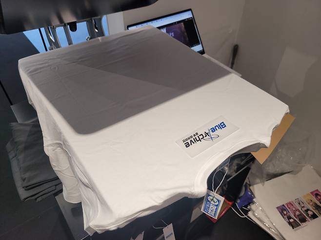 - 블아 로고는 못 참지