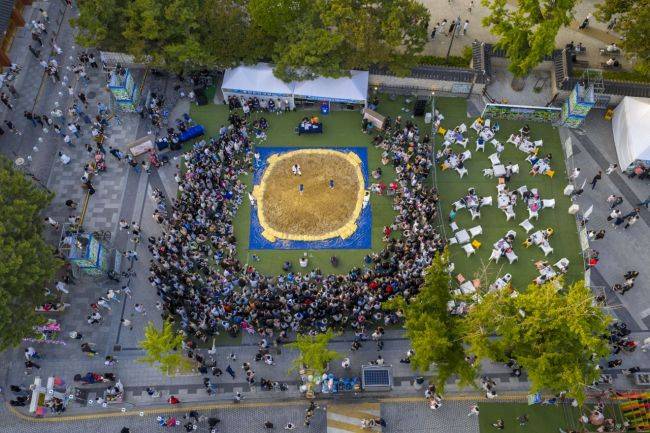 전주시가 지난 6~7일 전주한옥마을과 경기전, 풍남문, 전라감영, 풍패지관, 전주향교, 오목대 등 전주시 일원에서 '2025 전주국가유산야행'이 성황리에 마무리됐다. 전주시 제공