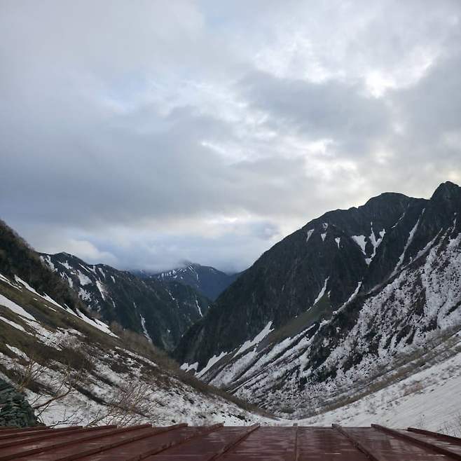 3fb8c32fffd711ab6fb8d38a4784766d5e6bf23ea6cb95b86d0d4319dcf3b38ea45de61017296c79ea3df435beee30