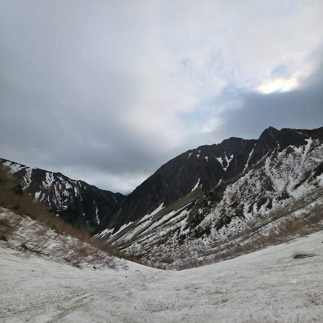 3fb8c32fffd711ab6fb8d38a4484766d2a247a23d44e9ae6b0f66a613a82b87e2cd8decaba7bf2c8121776a2da714e