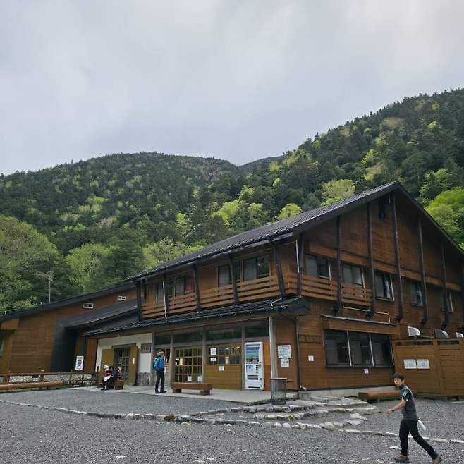 3fb8c32fffd711ab6fb8d38a4488766dbaed77310221fdf1956637f9335f4c1470ef9f3164b89c6ec18e3285519fe5