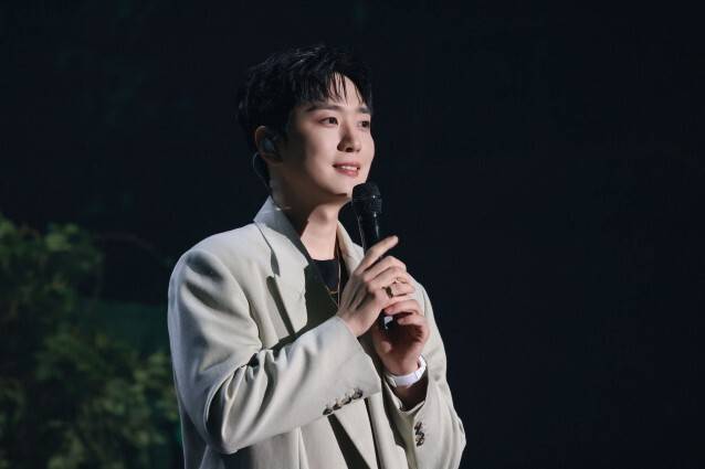 고우림이 팬미팅을 통해 팬들에게 복귀 인사를 전했다. 비트인터렉티브 제공