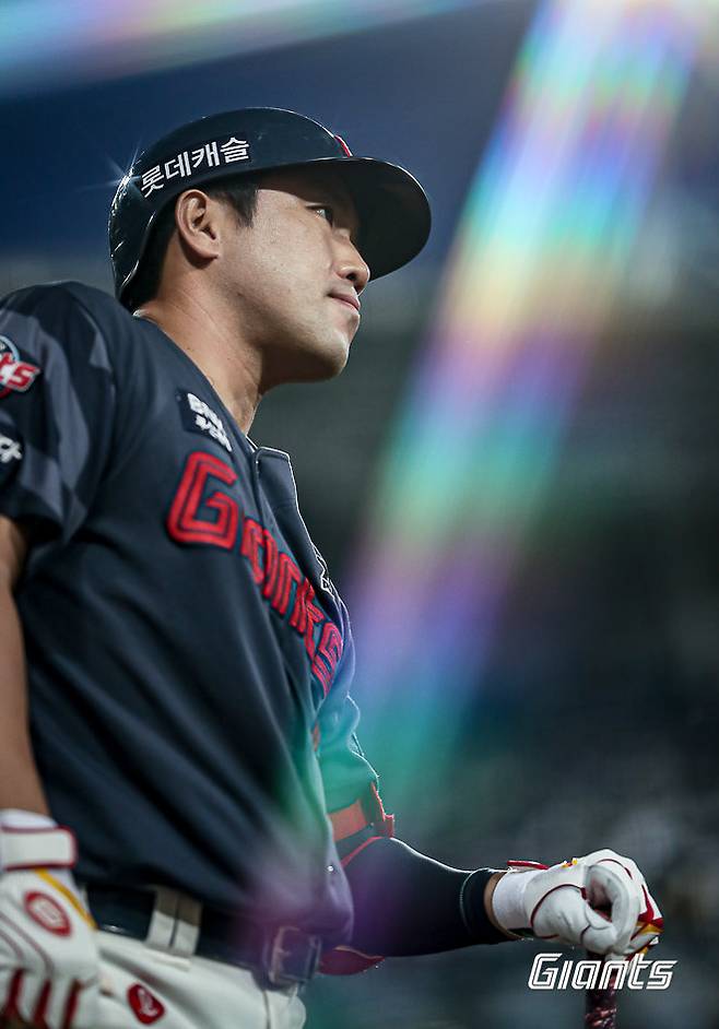 역대 우타자 최소경기로 2000안타를 돌파한 롯데 전준우의 다음 행선지는 팀 역대 최다안타다. 사진제공｜롯데 자이언츠