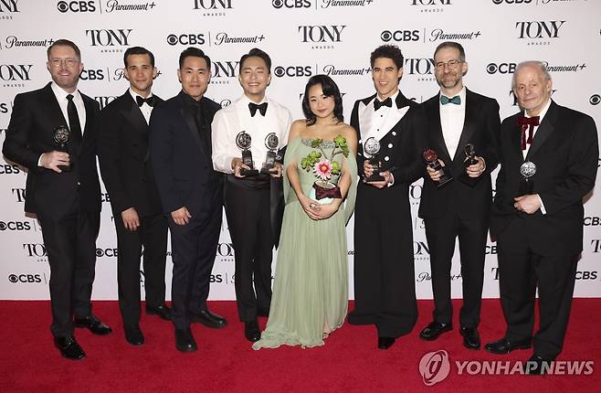K뮤지컬 '어쩌면 해피엔딩', 美토니상 작품상 수상 [EPA=연합뉴스. 재판매 및 DB 금지]