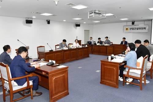 광주시의회 산업건설위원회 [광주시의회 제공. 재판매 및 DB 금지]