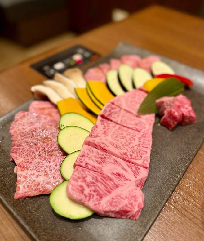 09ecf174b5f01b8423ea86e74e9c706f09165085ea651bf455632a74208f20627721378dab4f3d7e2d7a81b402a7ca368ab8b0a095