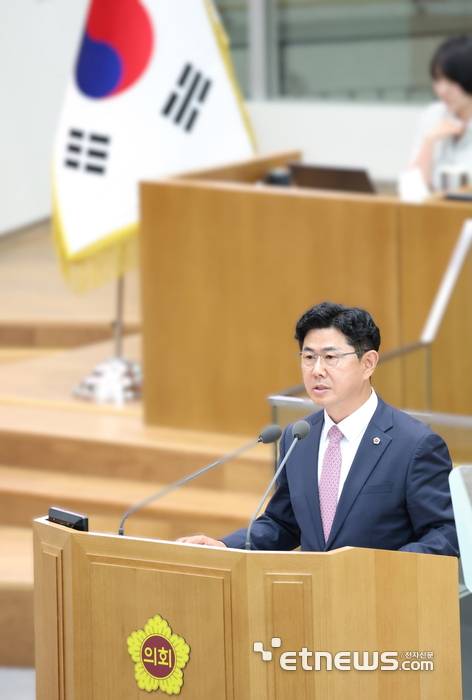 윤충식 경기도의원이 5분 자유발언서 'AI국 쇄신 통한 경기도 AI 정책 실효성 확보'를 촉구했다.