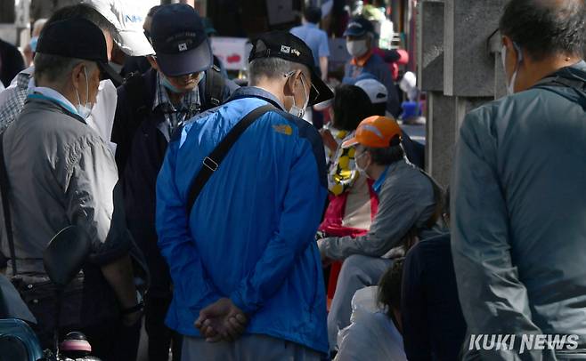 2차 베이비부머(1964~1974년생)의 은퇴가 시작됐다. 쿠키뉴스 자료사진