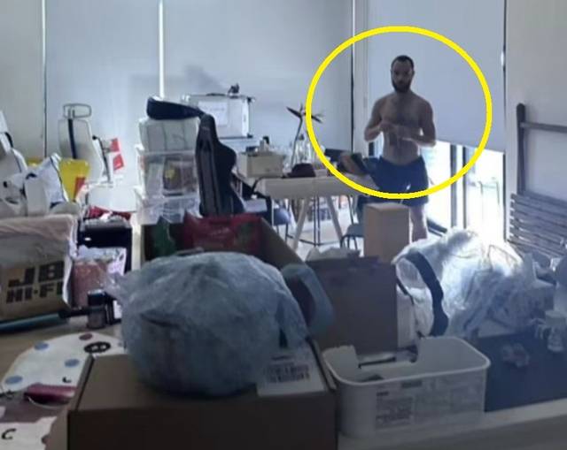 호주 시드니 피어몬트에 있는 한 가정집에 무단 침입한 딜런 패트릭 옐코반(30). 호주 7뉴스 캡처