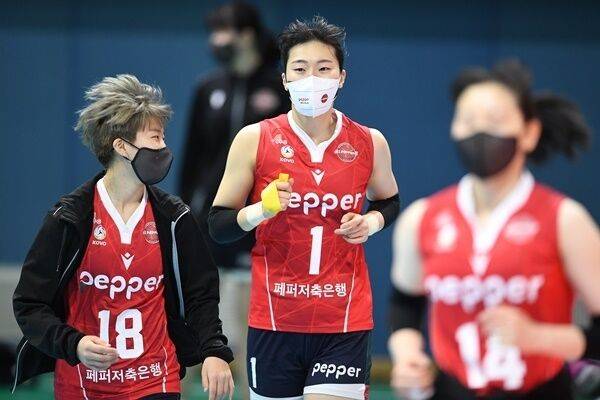 현대건설 유니폼을 입은 지민경./KOVO