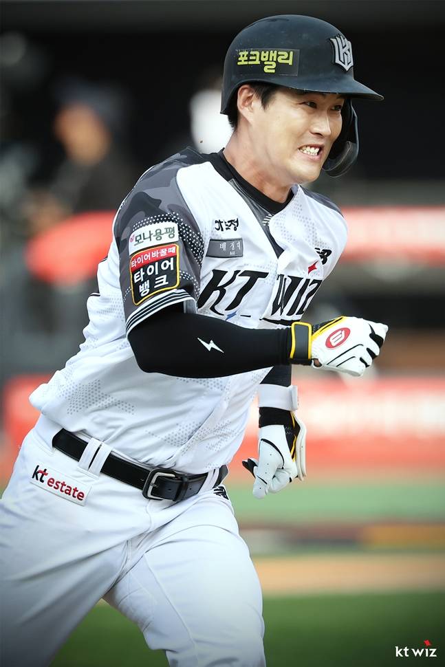 3안타를 때려낸 배정대. /사진=KT 위즈