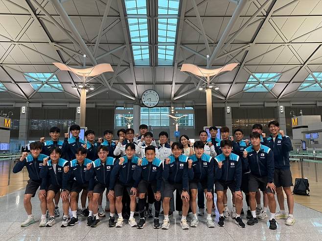 10일 출국한 한국 남자하키 국가대표 선수단. [대한하키협회 제공. 재판매 및 DB 금지]