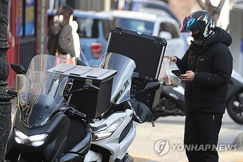 배달 오토바이 [연합뉴스 자료사진]