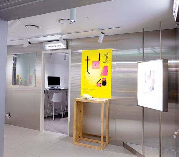 갤러리, 전시회 등이 열리는 더 벙커.