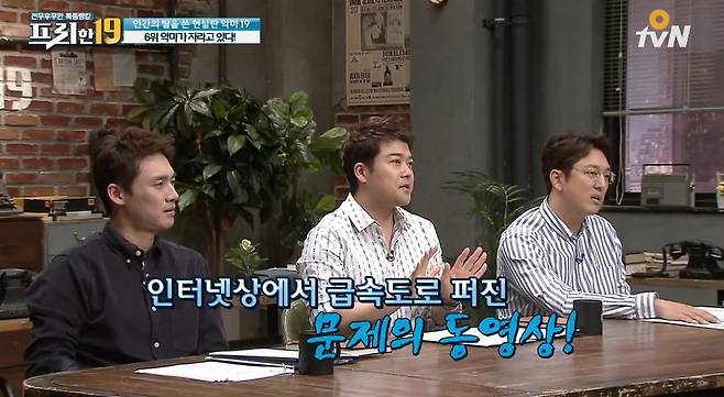 1000016655.jpg 잘생긴 외모 덕에 감옥에서 결혼고 하고 팬도 있다는 살인마