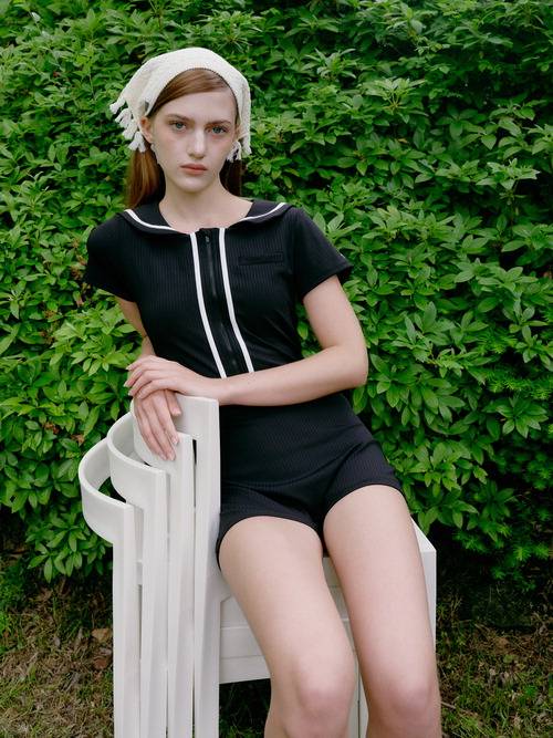 질스튜어트뉴욕 25SS 스윔웨어 컬렉션  LF