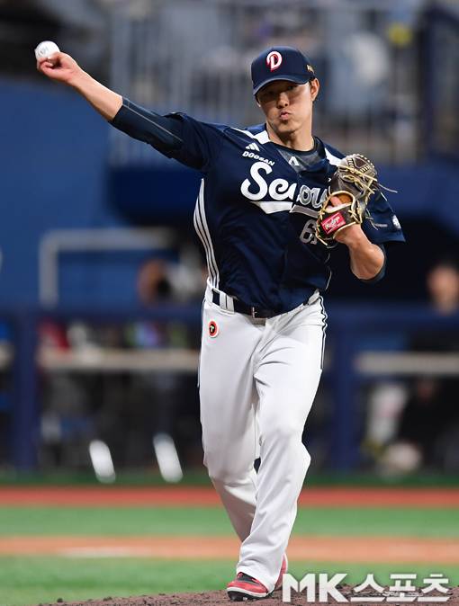 두산 최원준은 11일 대전 한화전에서 시즌 마수걸이 승리를 노린다. 사진=김재현 기자