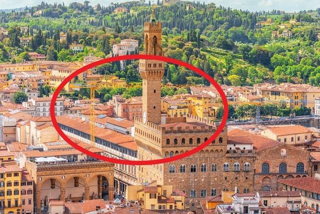 이탈리아 우피치 미술관 확장공사를 위해 인근에 설치된 크레인. 게티이미지뱅크