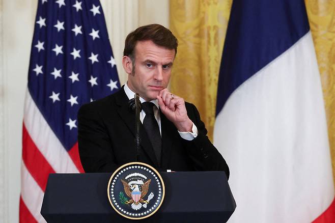 에마뉘엘 마크롱 프랑스 대통령 과거 미국 워싱턴 D.C. 백악관에서 열린 기자회견에 참여한 모습. [로이터]