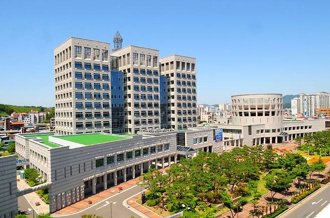 [진주=뉴시스]진주시청 전경.(사진=뉴시스 DB).photo@newsis.com *재판매 및 DB 금지