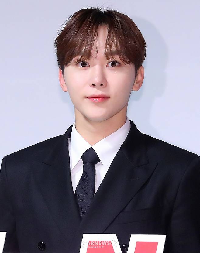 그룹 세븐틴 승관이 3일 오후 서울 강남구 논현동 엘리에나호텔에서 진행된 tvN 예능 '나나투어 with 세븐틴' 제작발표회에 참석해 포즈를 취하고 있다.  '나나투어 with 세븐틴'은, 가이드로 재취업한 여행 예능 20년 차 베테랑 'NA이드'(나영석 PD)와 함께 여름의 이탈리아로 떠난 데뷔 9년 차 세븐틴의 진한 '우정 여행기'를 담은 버라이어티 예능 프로그램이다. 오는 5일 첫 방송. 2024.01.03 /사진=김창현